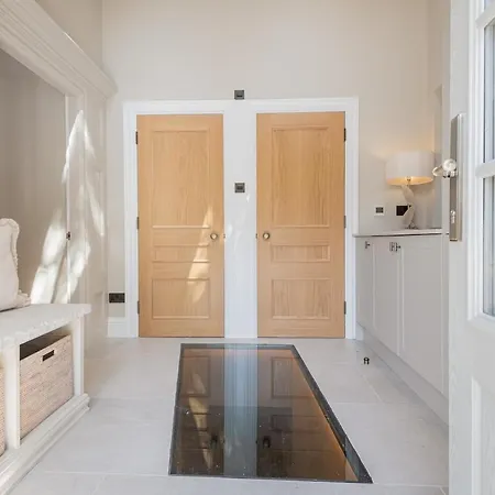 Easter Crag, 3 Bedroomed Luxury Escape With Hot Tub * ウィンダミア