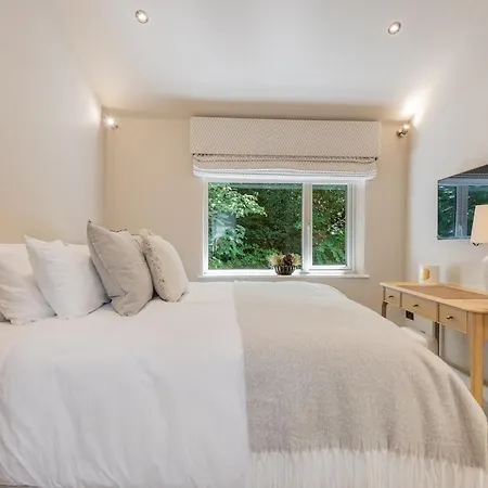 Easter Crag, 3 Bedroomed Luxury Escape With Hot Tub 別荘