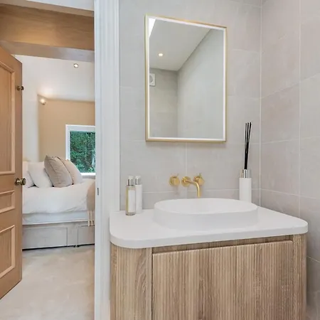 Easter Crag, 3 Bedroomed Luxury Escape With Hot Tub בית נופש