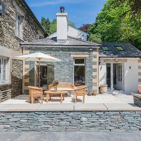 別荘 Easter Crag, 3 Bedroomed Luxury Escape With Hot Tub *